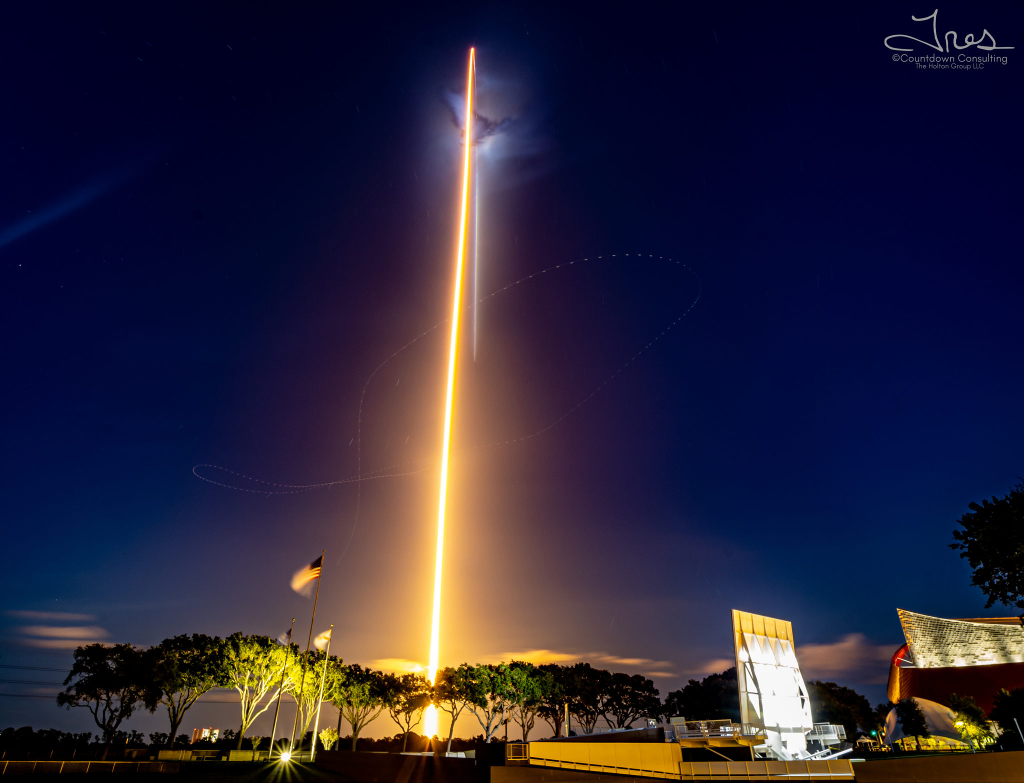 Time-lapse of the Inspiration4 launch arcing over Kennedy Space Center at night